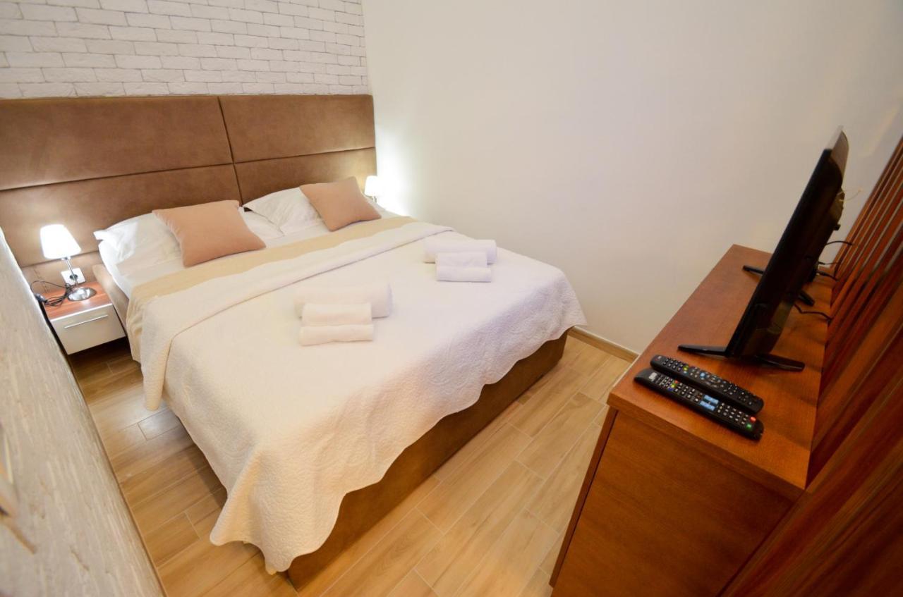 Djardin Apartment โกตอร์ ภายนอก รูปภาพ