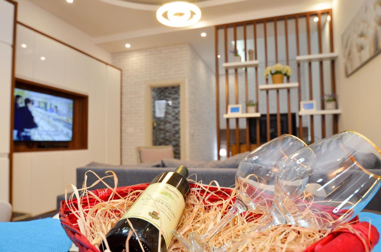 Djardin Apartment โกตอร์ ภายนอก รูปภาพ