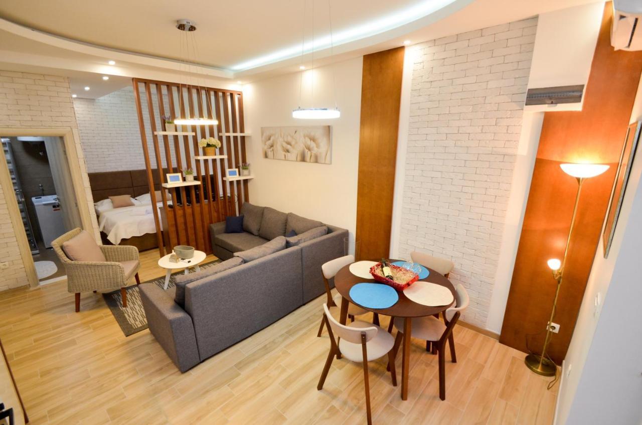 Djardin Apartment โกตอร์ ภายนอก รูปภาพ